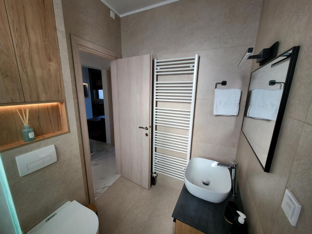 Medd Penthouse Apartment Athens Ngoại thất bức ảnh